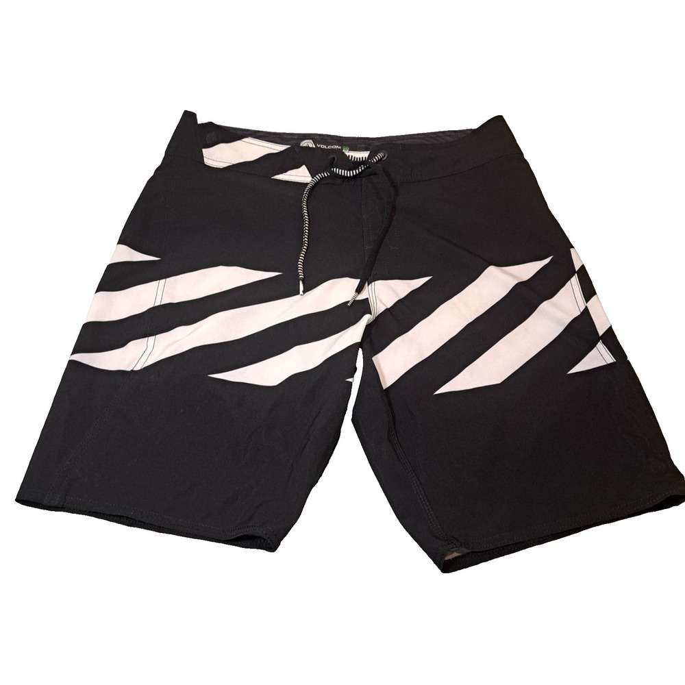 Volcom Board Shorts Men's 32 Black / White Beach Summer Swim 9.5" Inseam